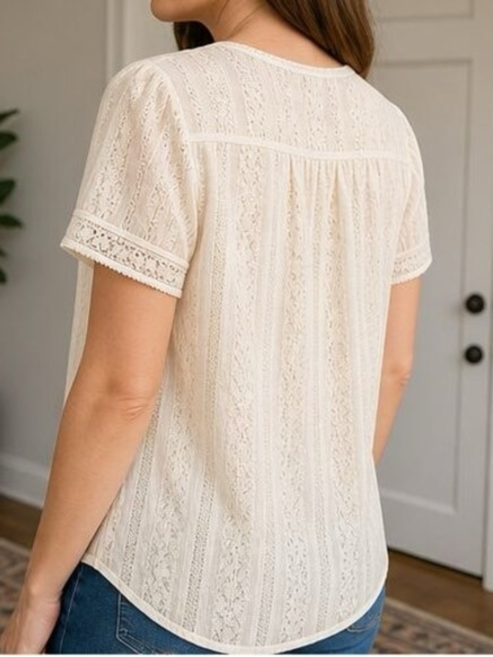 Women’s Cream Lace Button-Front Top - Picture 3 of 6